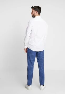 Pier One 2 Pack - Formal Shirt - White 10 Pier One 2 Pack - Formal Shirt - White -Pier One fe3882eaf28b48838ea76cbb4b0ad904